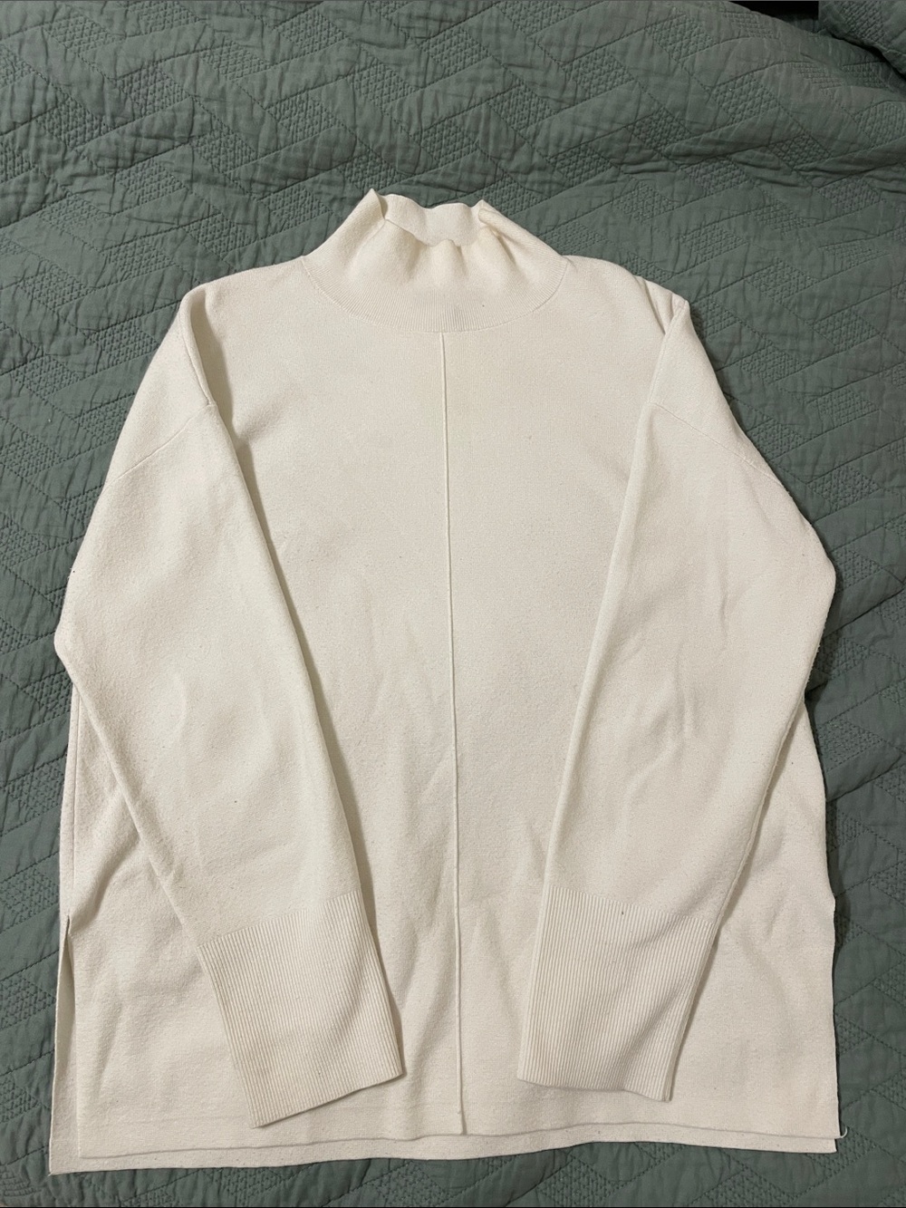 Banana Republic High Neck Size M White Sweater